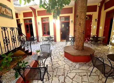 SEO Short Description:
Guernica is a cozy bar in the heart of Heraklion city centre, offering expertly crafted cocktails, drinks, and coffee in a vibrant atmosphere.